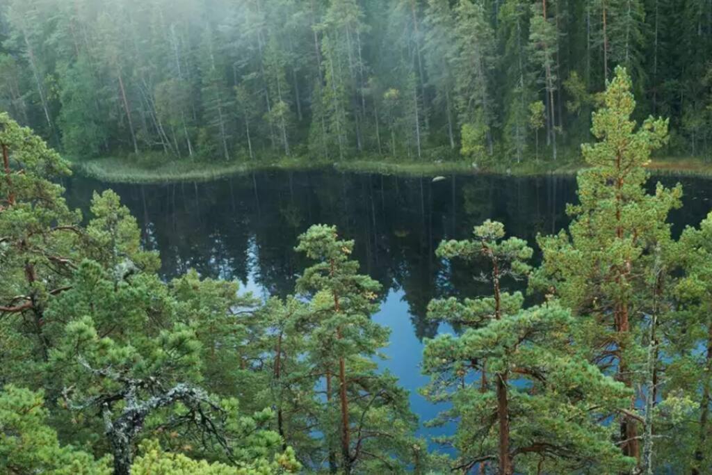 Stuga Gasstorp Hova Экстерьер фото